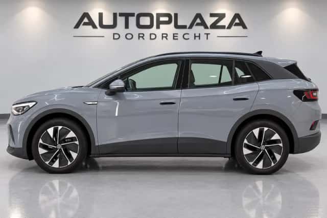 Volkswagen ID.4 (2022) thumbnail 6