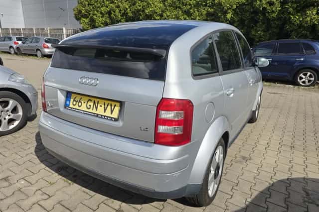 Audi A2 (2001) thumbnail 4