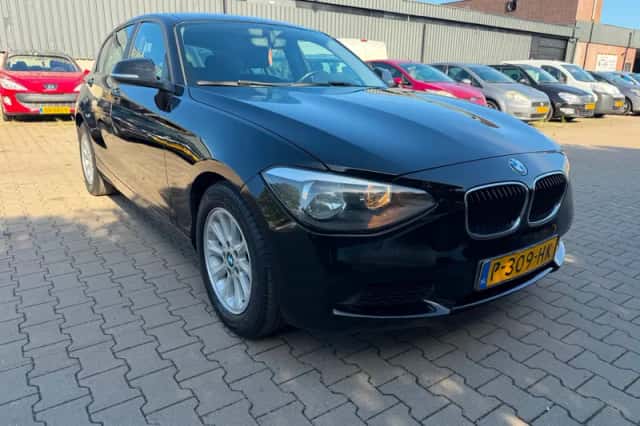 BMW 1-Serie (2014) thumbnail 2