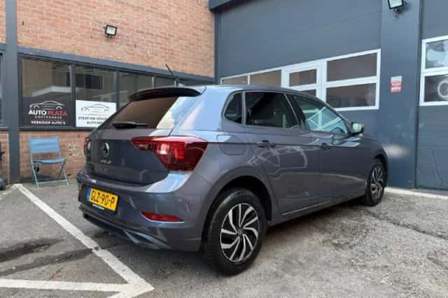 Volkswagen Polo (2024) thumbnail 5