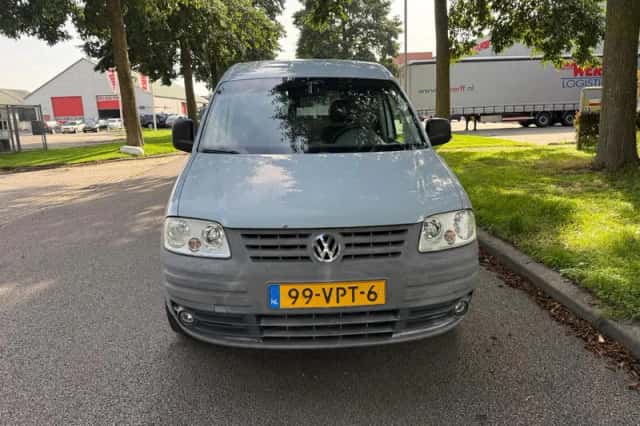 Volkswagen Caddy (2008) thumbnail 1