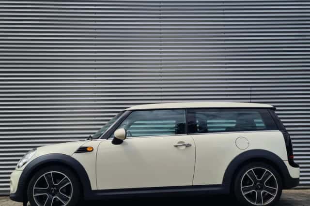 MINI Clubman (2012) thumbnail 2
