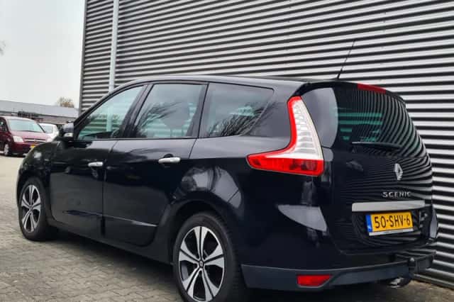 Renault Grand Scénic (2011) thumbnail 3