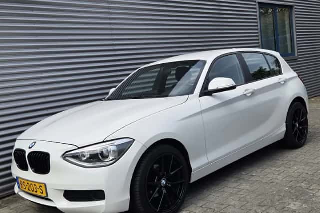BMW 1-Serie (2014) thumbnail 1