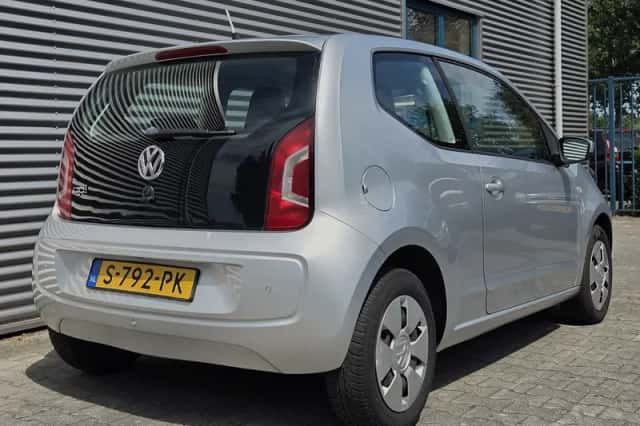 Volkswagen Up! (2013) thumbnail 5
