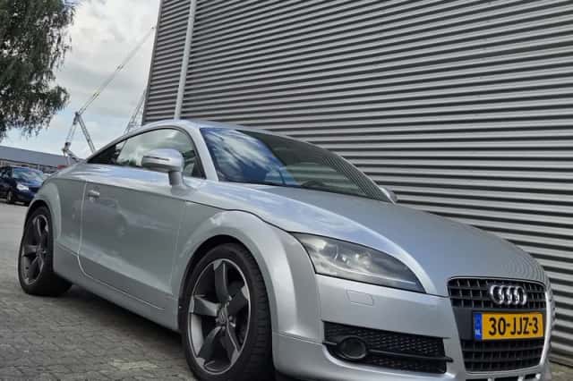 Audi TT (2006) thumbnail 4