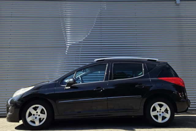 Peugeot 207 (2011) thumbnail 2