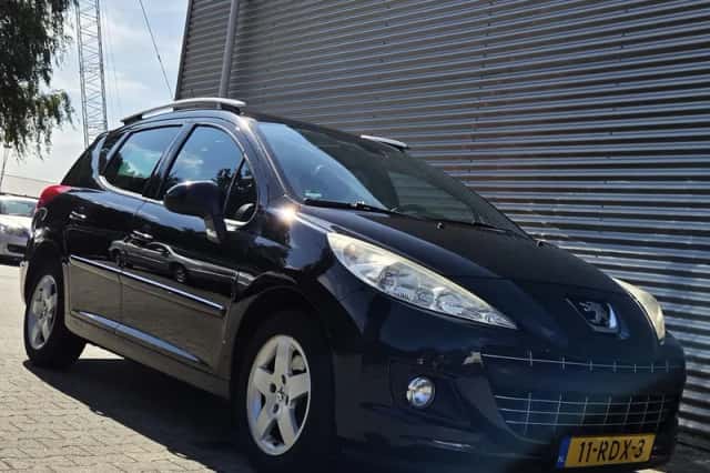 Peugeot 207 (2011) thumbnail 4