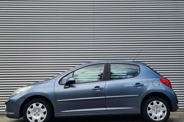 Peugeot 207 (2008) thumbnail 2