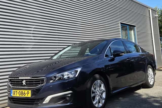 Peugeot 508 (2015) thumbnail 1