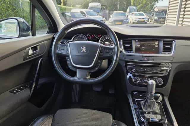 Peugeot 508 (2015) thumbnail 6
