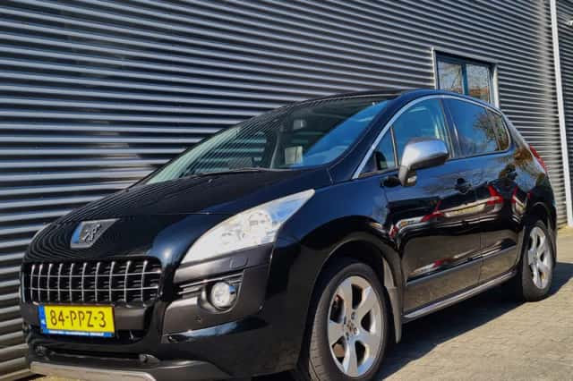 Peugeot 3008 (2011) thumbnail 1