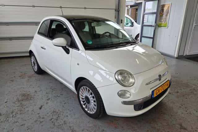 Fiat 500 (2009) thumbnail 3