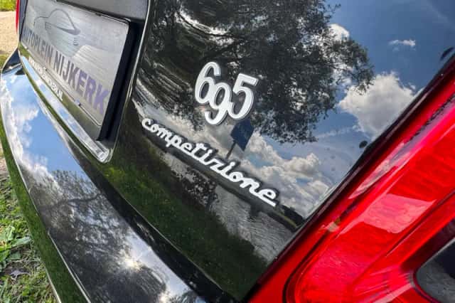 Abarth 695 (2023) thumbnail 4