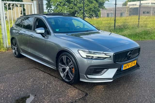 Volvo V60 (2020) thumbnail 6