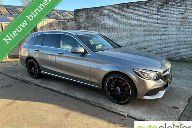 Mercedes-Benz C-Klasse (2016) thumbnail 1