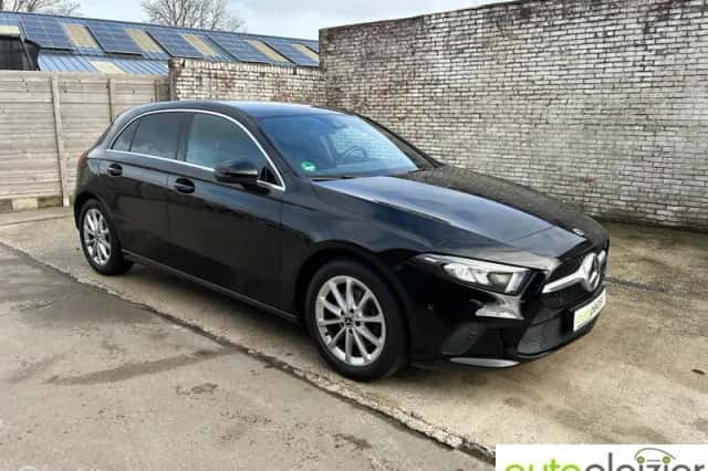 Mercedes-Benz A-Klasse (2020) thumbnail 1
