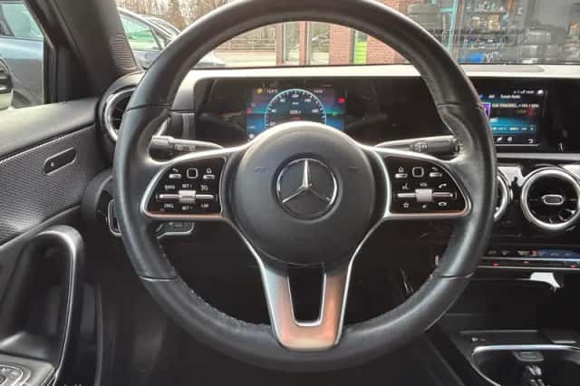 Mercedes-Benz A-Klasse (2020) thumbnail 5