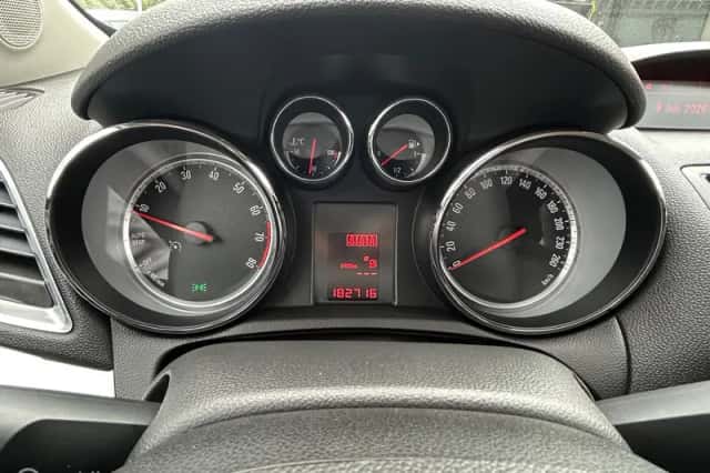 Opel Mokka (2014) thumbnail 5