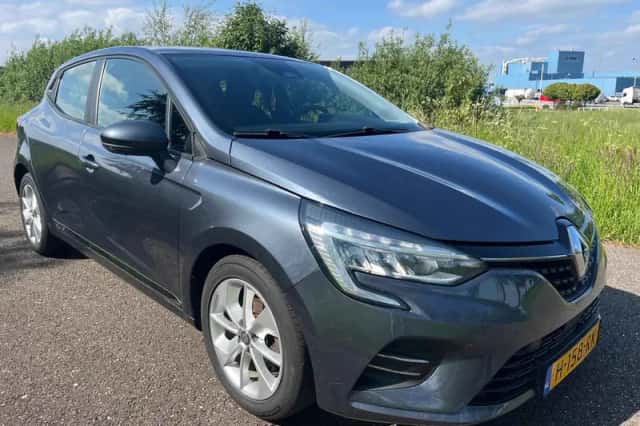 Renault Clio (2020) thumbnail 2