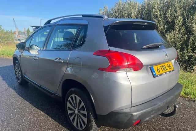 Peugeot 2008 (2014) thumbnail 3
