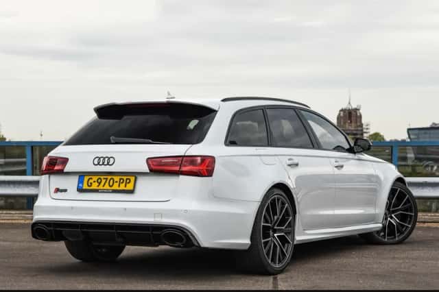 Audi RS 6 (2017) thumbnail 3