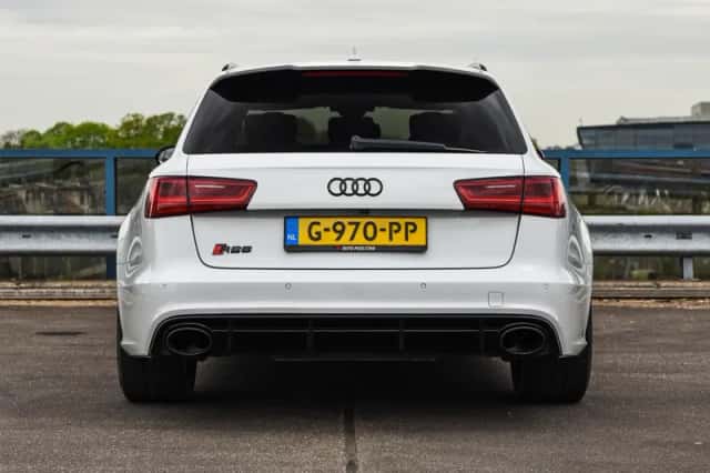 Audi RS 6 (2017) thumbnail 5
