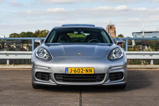 Porsche Panamera (2014) thumbnail 4