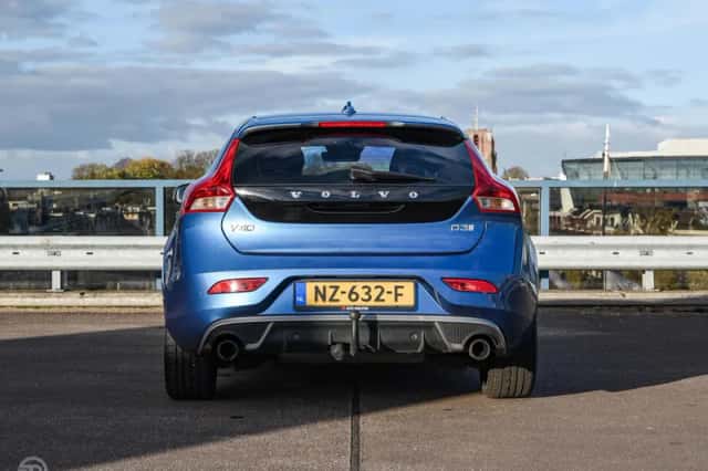 Volvo V40 (2017) thumbnail 5