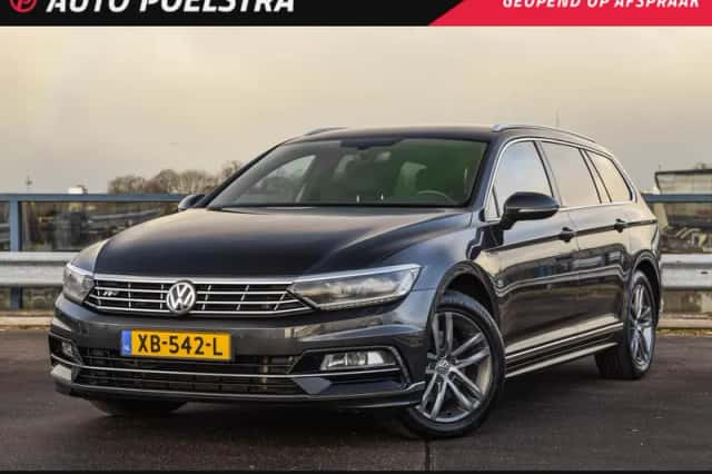 Volkswagen Passat (2018) thumbnail 1