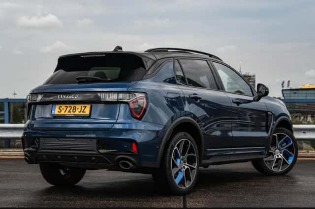 Lynk & Co 01 (2023) thumbnail 3