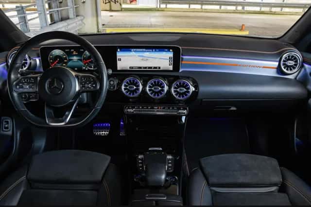 Mercedes-Benz CLA-Klasse (2019) thumbnail 2