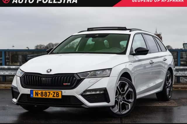Škoda Octavia (2021) thumbnail 1