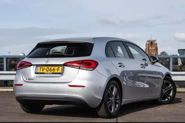 Mercedes-Benz A-Klasse (2018) thumbnail 3
