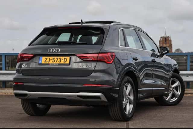 Audi Q3 (2019) thumbnail 3