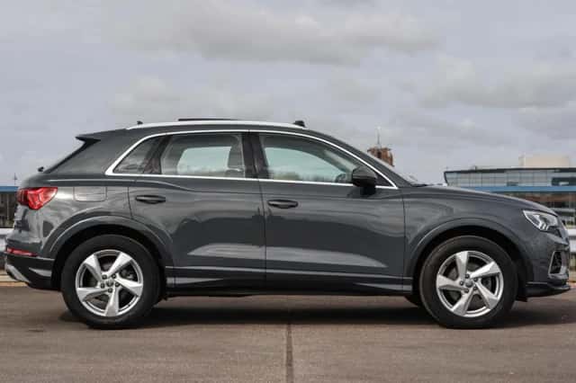 Audi Q3 (2019) thumbnail 6
