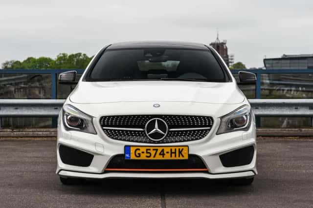 Mercedes-Benz CLA-Klasse (2015) thumbnail 4