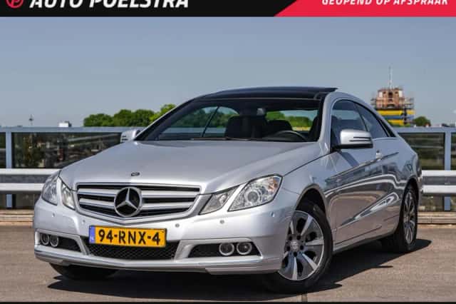 Mercedes-Benz E-Klasse (2011) thumbnail 1