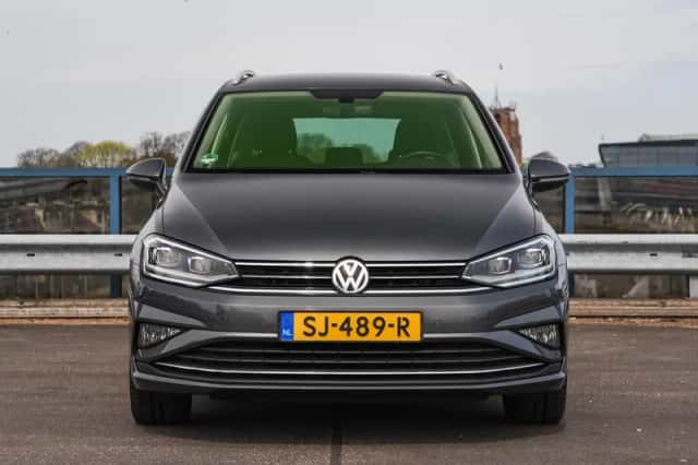 Volkswagen Golf Sportsvan (2018) thumbnail 4