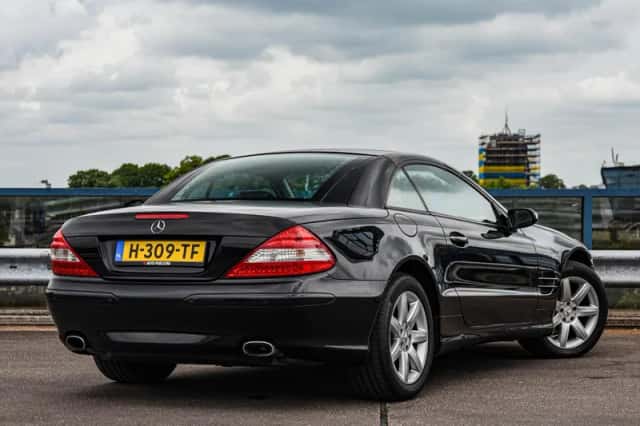 Mercedes-Benz SL-Klasse (2004) thumbnail 5