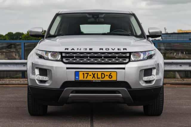 Land Rover Range Rover Evoque (2012) thumbnail 4