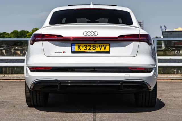 Audi e-tron Sportback (2020) thumbnail 5