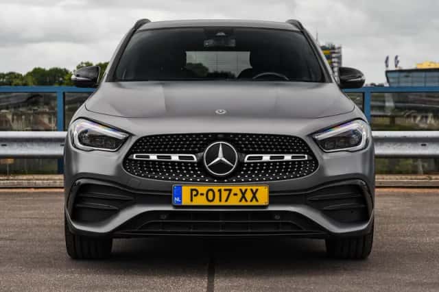 Mercedes-Benz GLA-Klasse (2020) thumbnail 4