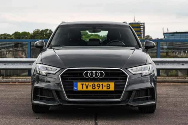 Audi A3 (2018) thumbnail 4