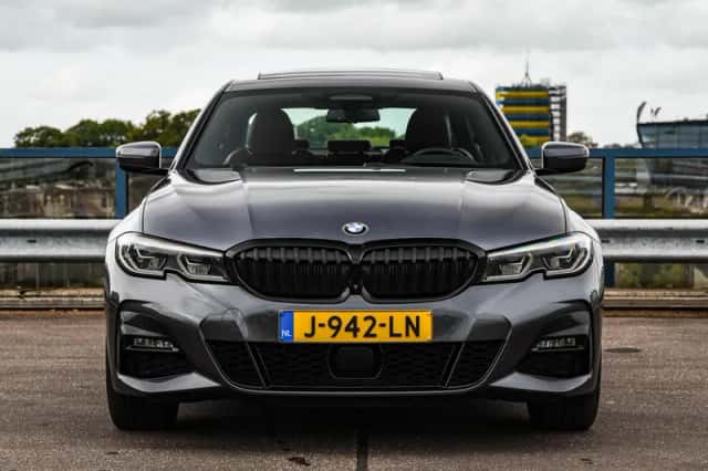 BMW 3-Serie (2020) thumbnail 4