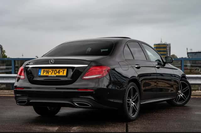 Mercedes-Benz E-Klasse (2016) thumbnail 3