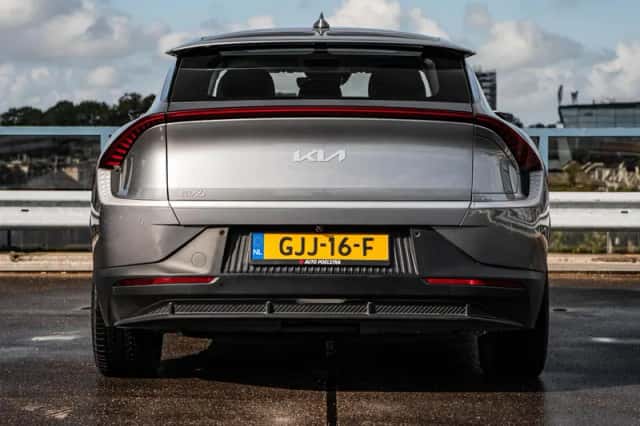Kia EV6 (2024) thumbnail 6