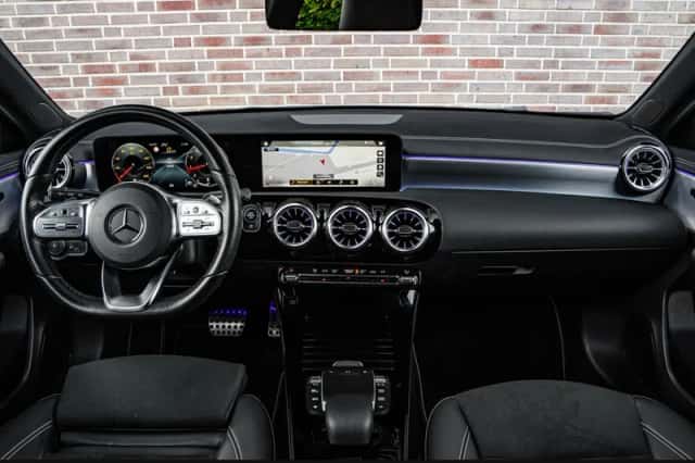 Mercedes-Benz A-Klasse (2022) thumbnail 2