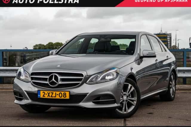 Mercedes-Benz E-Klasse (2013) thumbnail 1