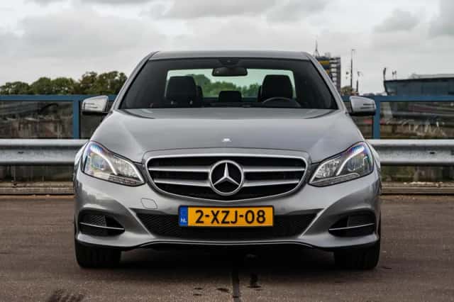 Mercedes-Benz E-Klasse (2013) thumbnail 4